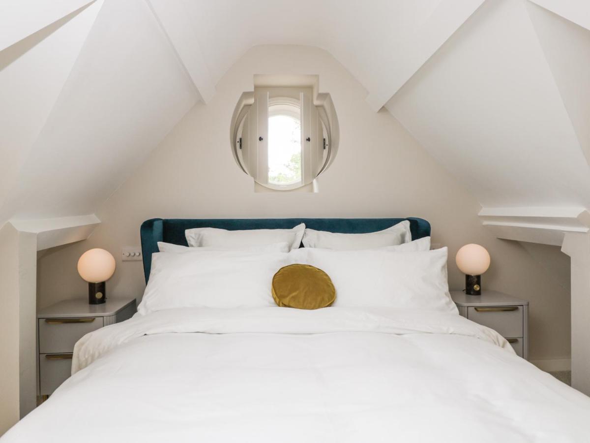 The Hayloft Villa Tetbury Exterior photo